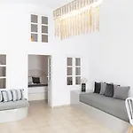 Captain's House Oda ve Kahvaltı 4*