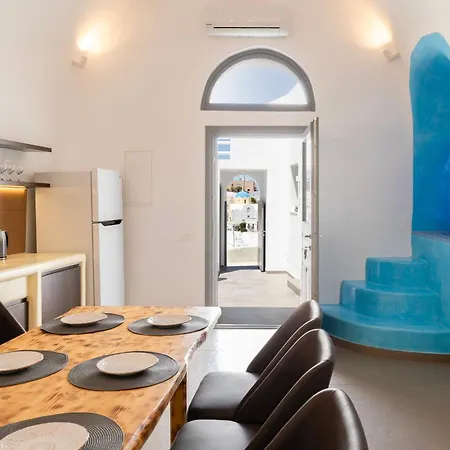 Captain's House Couette-café 4*
