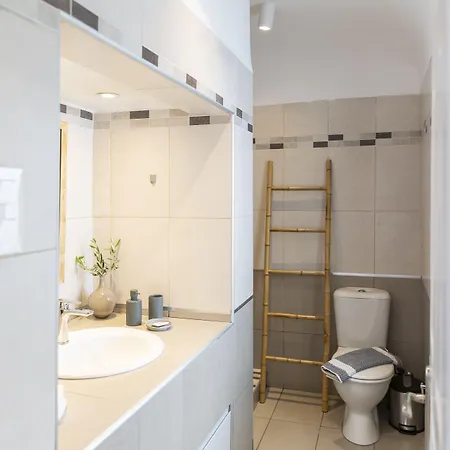 Couette-café Captain's House 4*
