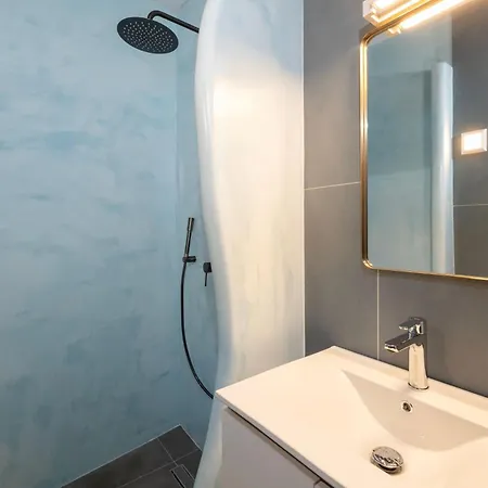 Captain's House Vóthon